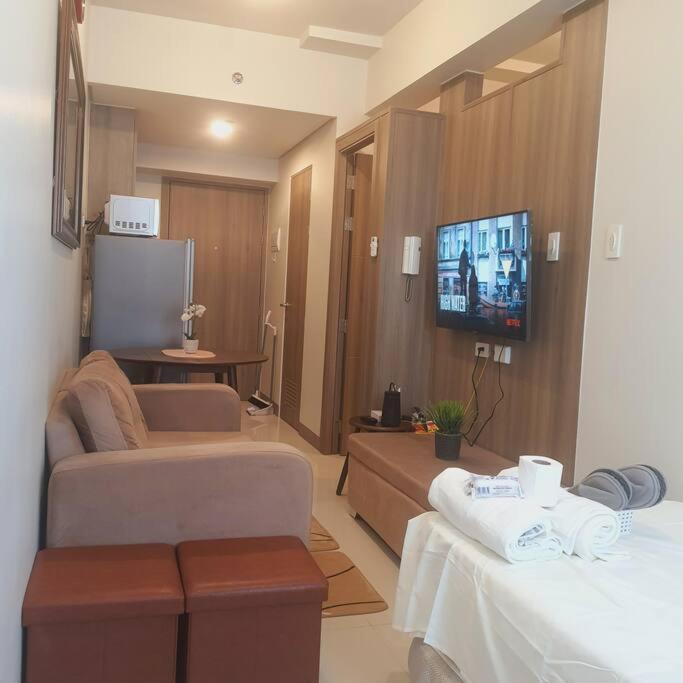 Smdc Coast Residences Lovely Fully-Furnished 1 Bedroom Condo With Pool 마닐라 외부 사진