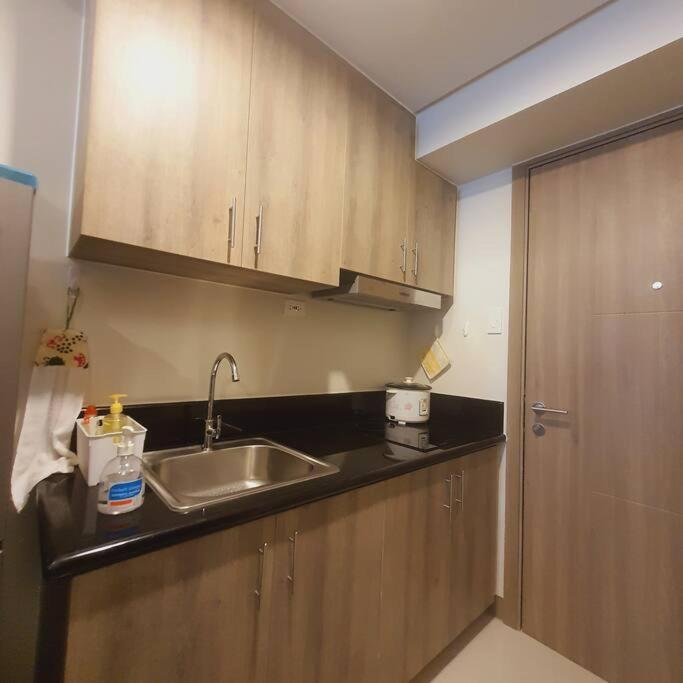 Smdc Coast Residences Lovely Fully-Furnished 1 Bedroom Condo With Pool 마닐라 외부 사진